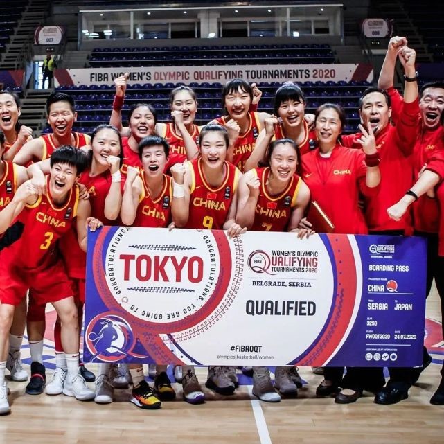 东京奥运会场上的中国运动员们 东京奥运会场上的中国运动员们