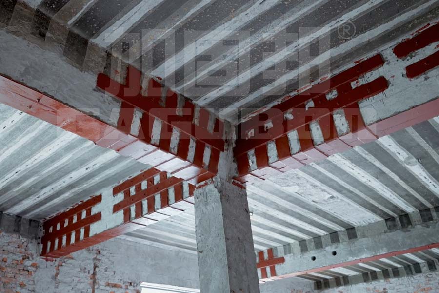 粘钢加固施工：为什么必须修补混凝土表面缺陷？