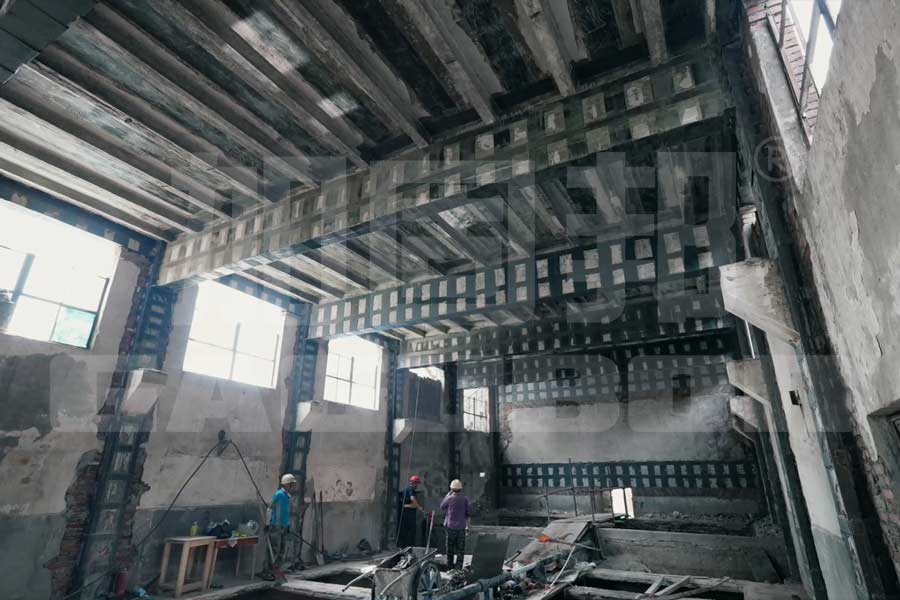 碳纤维布加固技术：以0.1mm重塑建筑安全新时代