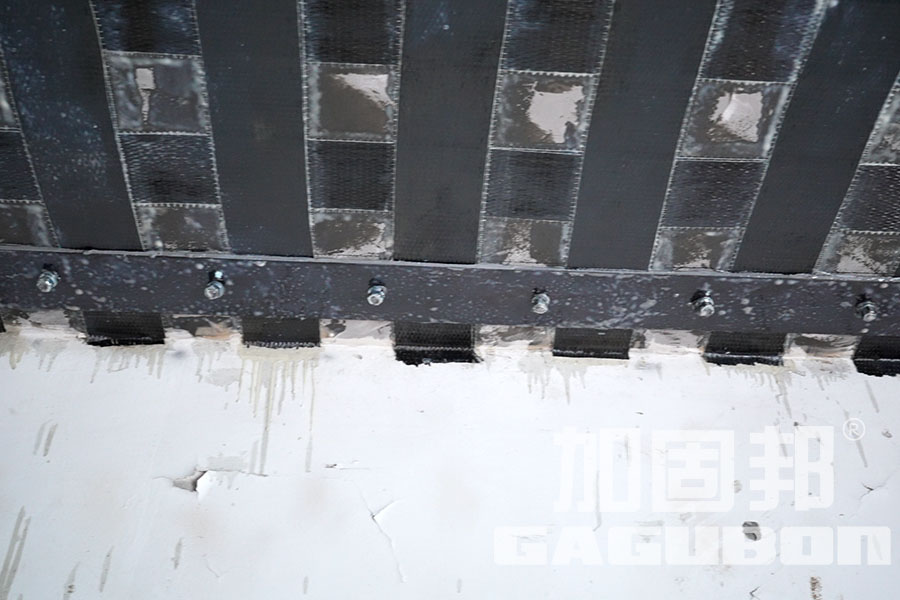 碳纤维加固端部钢板压条锚固 碳纤维加固端部钢板压条锚固